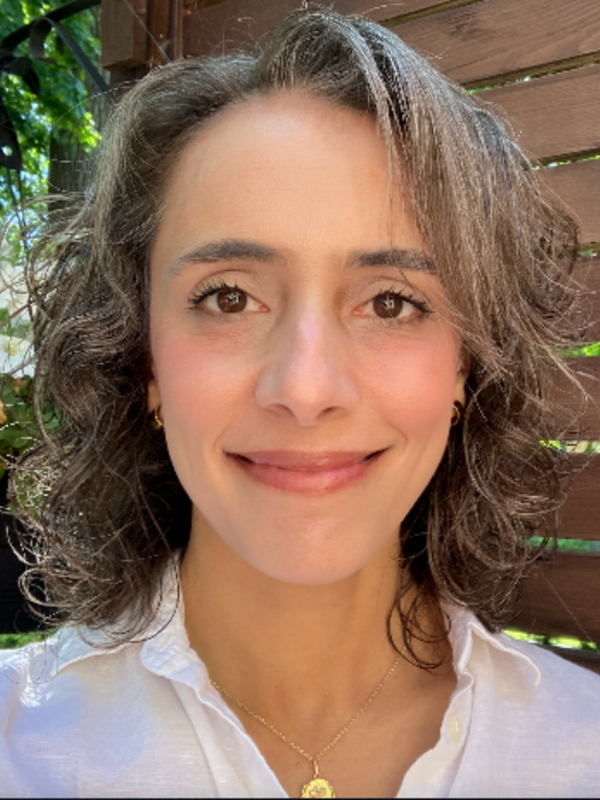 Dr. Diana Toubassi